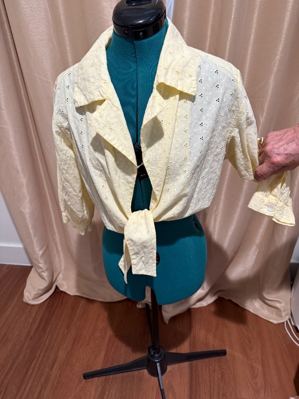 Vintage Prada Yellow Eyelet Tie-Front Cropped Blouse Shirt | IT 44 (US 8)